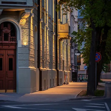 Hide Living Рига