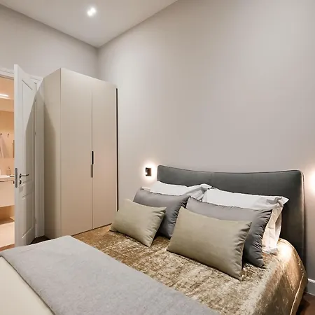 Апартаменти Hide Living